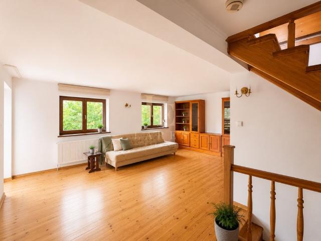 5 pokoje|190m2|Dom|Zwierzęta|Ogród|Garaż