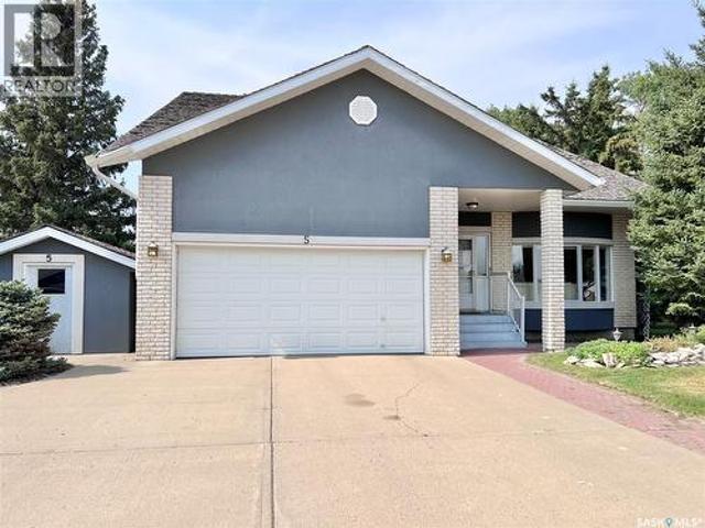 5 Poplar Place, Outlook, SK, S0L 2N0 house for sale | Listing ID SK022312 | Royal LePage