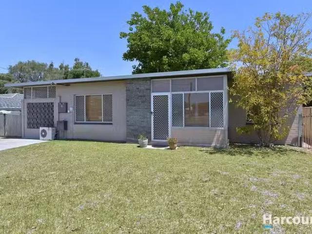 5 Priam Road, SILVER SANDS, WA 6210 House for Rent