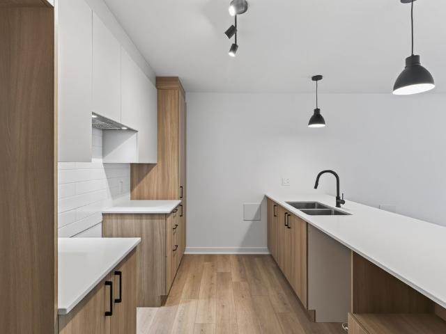 5 ½ Quartier Woodbine