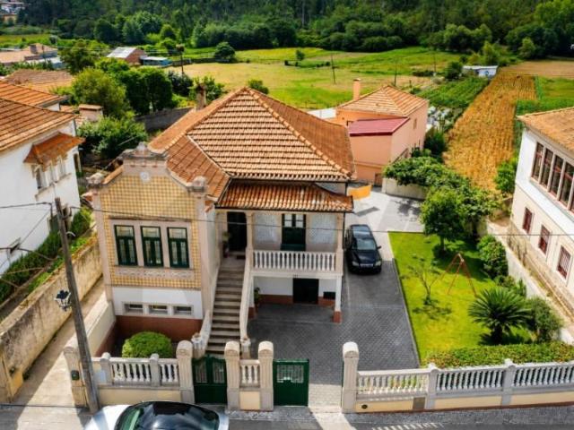 5 quarto, Albergaria Albergaria 104405421