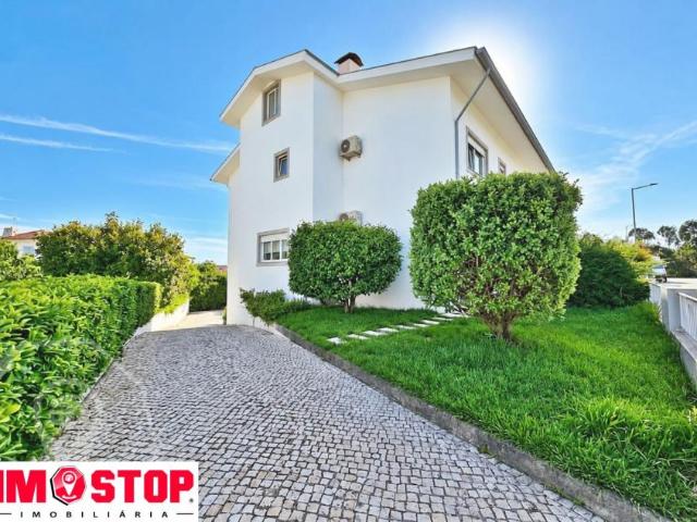 5 quarto, Aveiro Águeda 3750 105804052