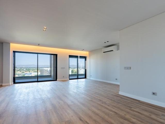 5 quarto, Faro Algarve LS93562598