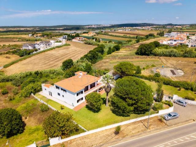 5 quarto, Leiria Peniche 2525 104401257