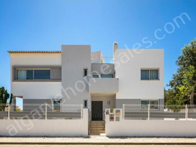 5 quarto, Portimão Portimão LS93327384