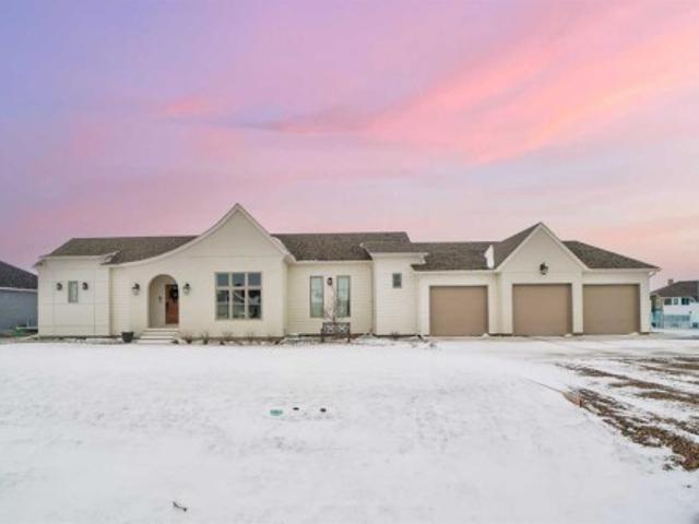 5 Quarry Bank Road, Raymond, AB, T0K 2S0 house for sale | Listing ID A2300 | Royal LePage