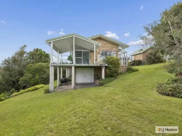 5 Quirk Place, KINGSCLIFF House for rent Listed by Sonia Donn.