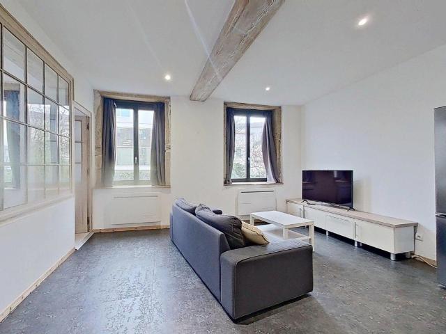 5 rue des Fossés de Trion Lyon 69005 T2 Meublé 890 €CC