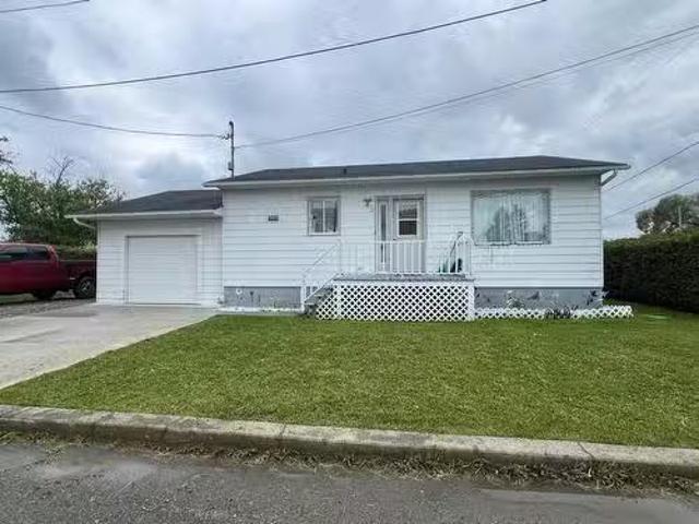 5 Rue Leblanc, Notre Dame Du Nord, QC, J0Z 3B0 house for sal.