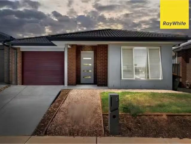 5 Ruff Way, Melton South, VIC 3338