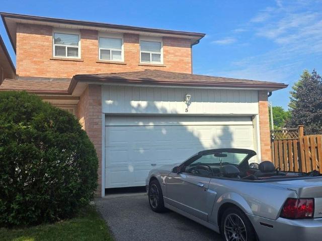 5 Rawling Crescent, Brampton
