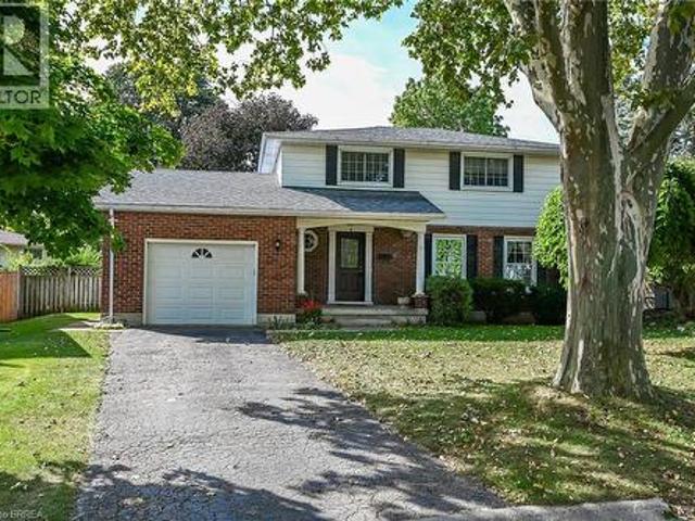 5 Rathbun Place, Brantford, ON, N3R 1K4 house for sale | Listing ID 40862 | Royal LePage