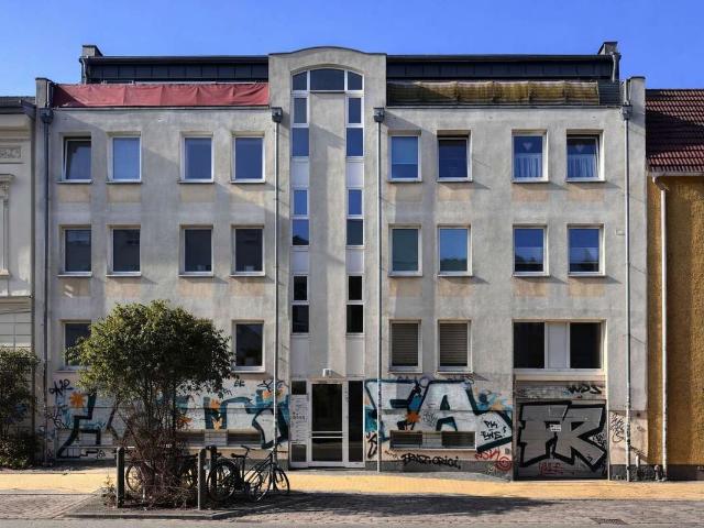 5 Raum Eigentumswohnung für Selbstnutzer oder als Investment m. Tiefgarage, EBK und Dachterrasse !