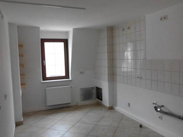 5 Raum Wohnung mitten in der Stadt!