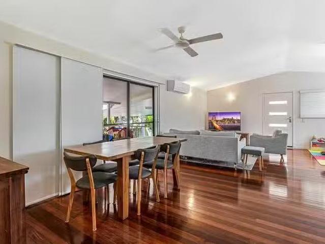 5 Rickston Street, Manly West, QLD 4179
