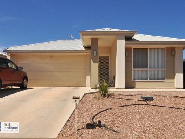 5 Riordan Grove, Port Augusta