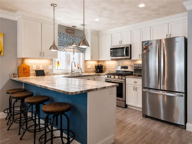 5 Rivers Edge Drive