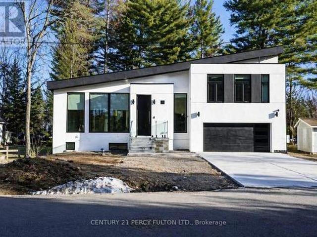 5 Robert Street, Sundridge, ON, P0A 1Z0 house for sale | Listing ID X13177 | Royal LePage