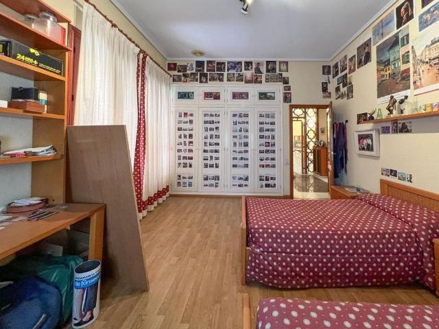 5 room luxury Detached House for rent in Elche, Spain