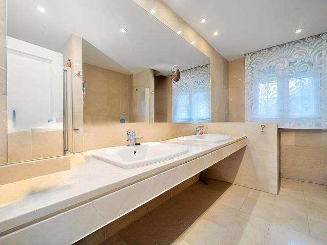 5 room luxury House for rent in Pozuelo de Alarcón, Autonomous Region of Madrid