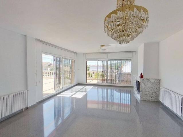 5 room luxury House for rent in Viladecans, Spain