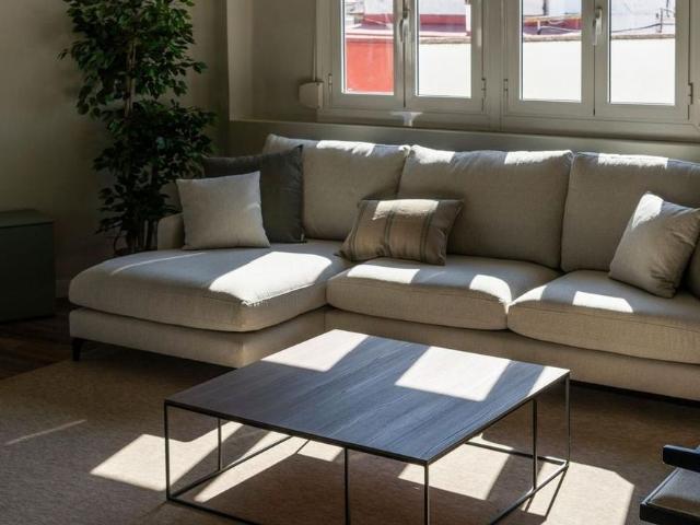 5 room luxury penthouse for rent in Valencia