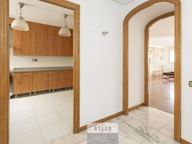 5 room luxury penthouse for rent in Barcelona, Catalonia