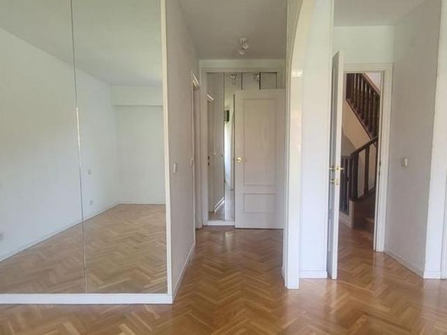 5 room luxury Semidetached House for rent in Majadahonda, Spain