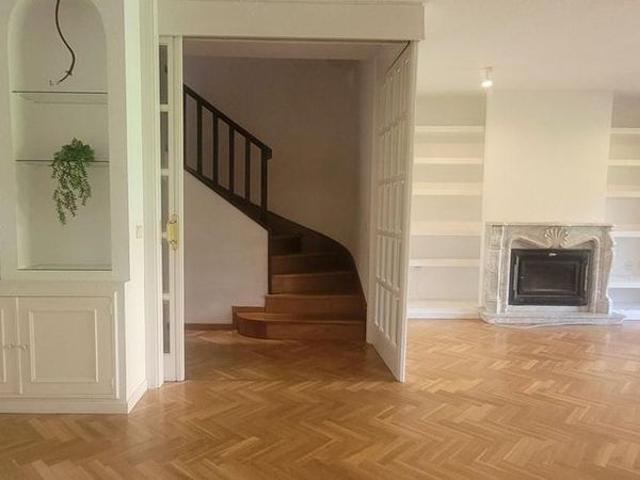 5 room luxury Semidetached House for rent in Majadahonda, Spain