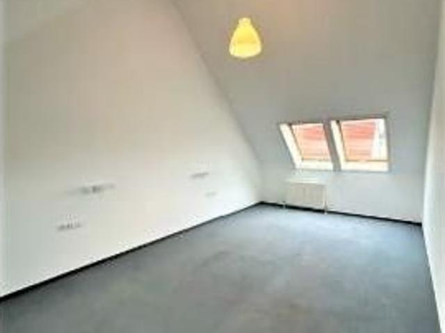 5 room penthouse apartment in Sindelfingen