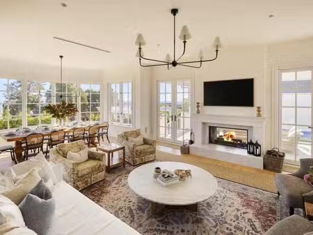 5 rooms apartment in Mornington