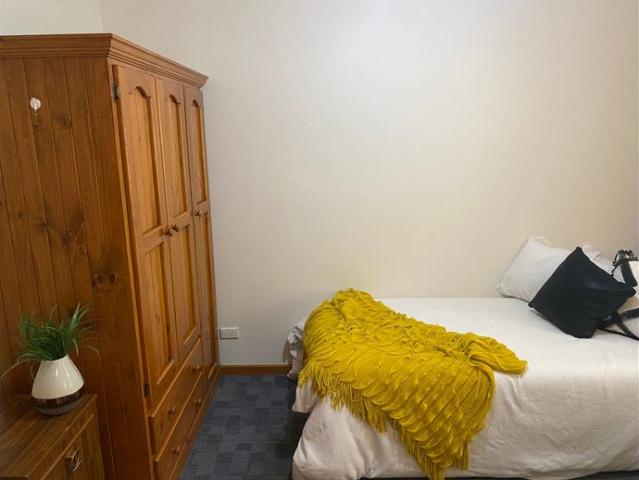 5 Rooms in share house! Furnished! All bills included!