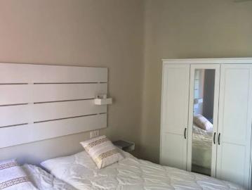 5 Roomshared apartment in Granada