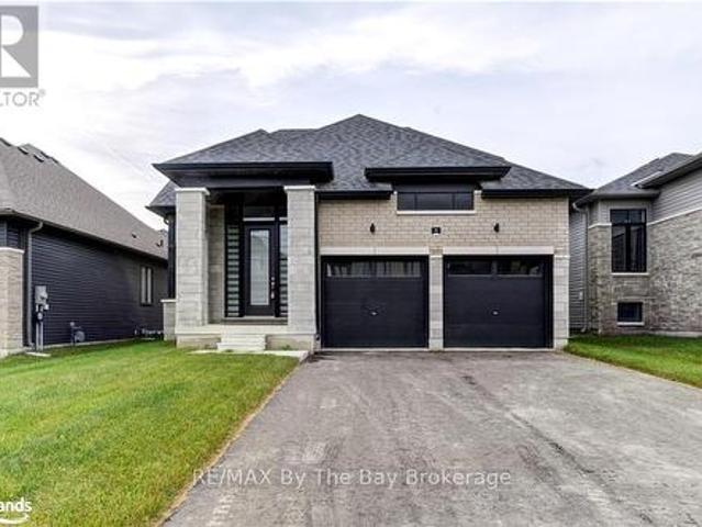 5 Rosanne Circle, Wasaga Beach, ON, L9Z 0N4 house for sale | Listing ID S13042 | Royal LePage