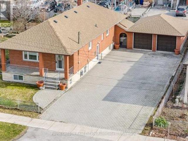 5 Rosewood Avenue, Toronto, ON, M8Z 1X3 house for sale | Listing ID W13550 | Royal LePage