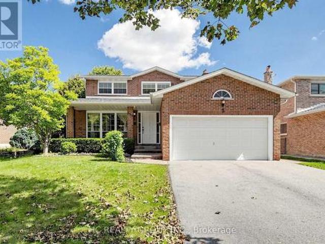 5 Standish Crescent, Markham, ON, L3P 4A4 house for sale | Listing ID N13789 | Royal LePage