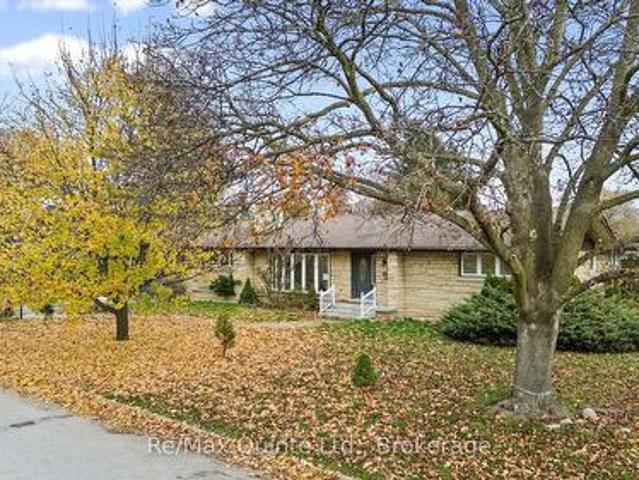 5 Stanley Park Drive, Belleville Ward, ON, K8N 4N1 house for sale | Listing ID X13778 | Royal LePage