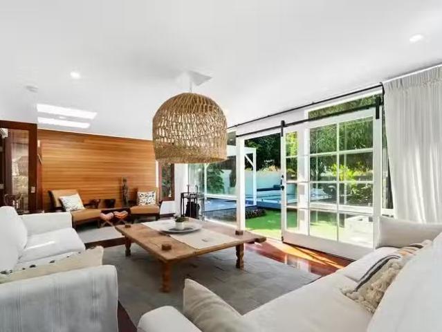 5 Star Avenue, Mermaid Beach, QLD 4218