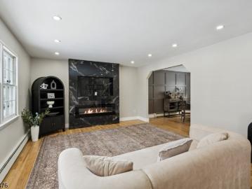 5 Summit Ave