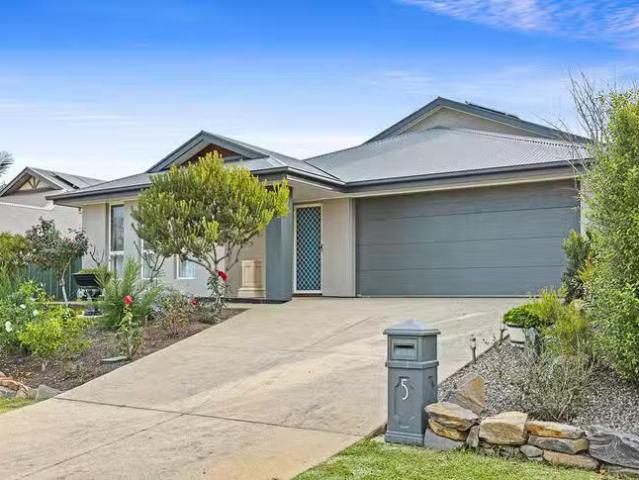 5 Scarlett Court, Encounter Bay, SA 5211