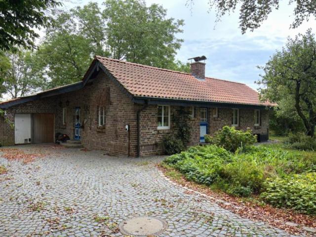 5 Schlafzimmer Haus Neukirchen Neukirchen 105451071