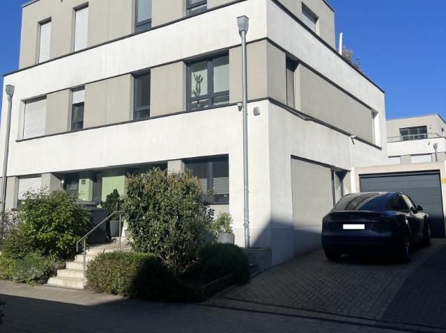 5 Schlafzimmer Haus Duisburg Deutschland LS103960301