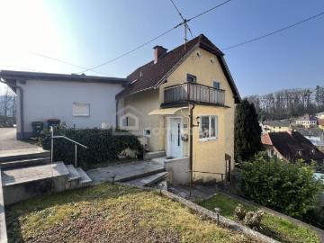 Hessenplatz, Innere Stadt - Keller, Balkon