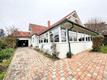 Haus zur Miete in Hasnerplatz - Garten