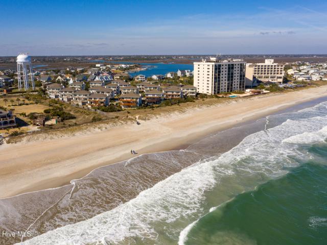 5 Sea Oats Lane