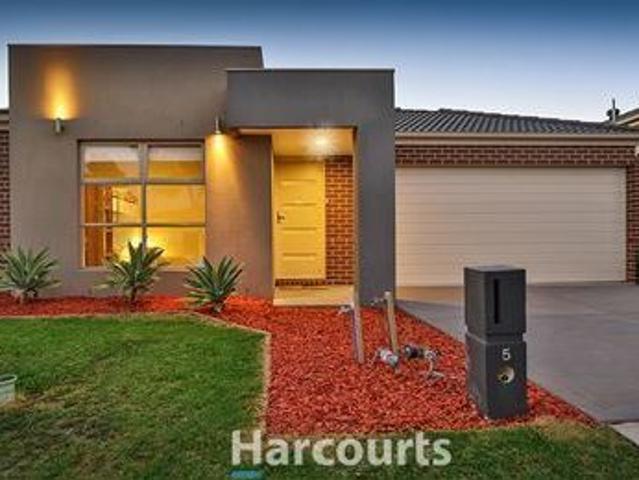 5 Sienna Way, Pakenham, VIC 3810