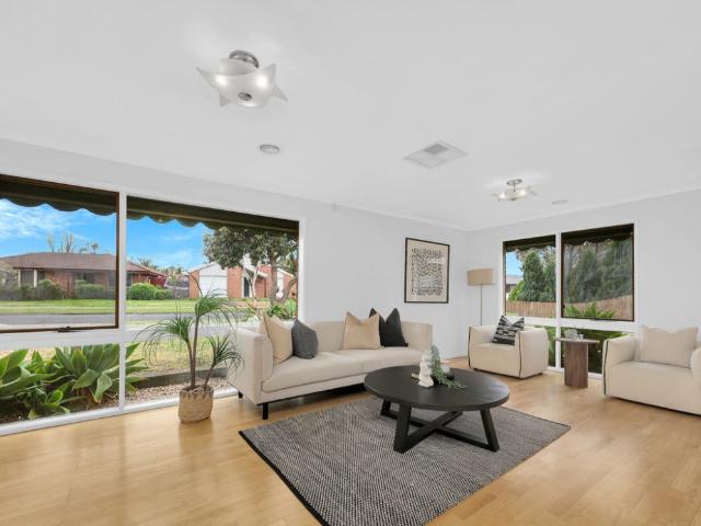 5 Sieben Close Mill Park, VIC 3082