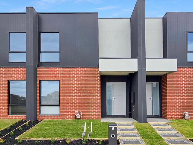 5 Silene Walk