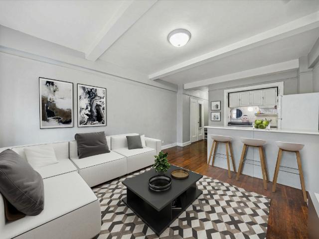 5 Tudor City Place 912