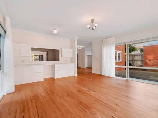 5 Tyne Street, Box Hill North, Melbourne